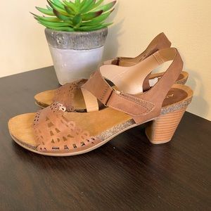 Heel Sandals 9.5